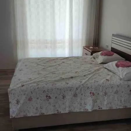 빌라 Bueyuek Arazili Suit Villa 달라만
